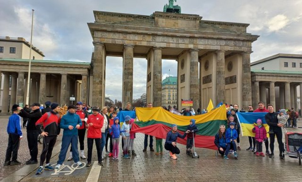 Einladung zum traditionellen Internationalen Gedenklauf "Auf dem Weg des Lebens und des...